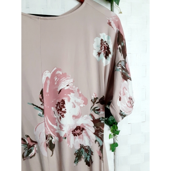 Kayla's Armoire Floral Faux-Wrap Assymetric Dress - Picture 12 of 16